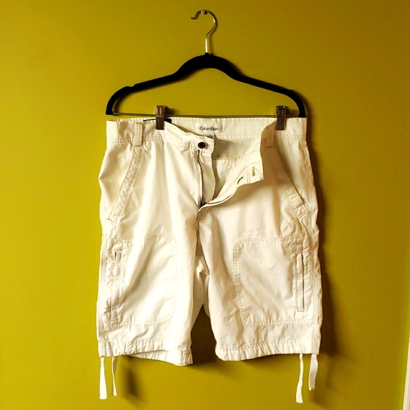 Calvin Klein white men shorts, sz 33 - Picture 1 of 9